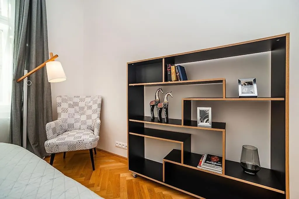 Appartement Incredibly Cozy And Spacious Apt Praag